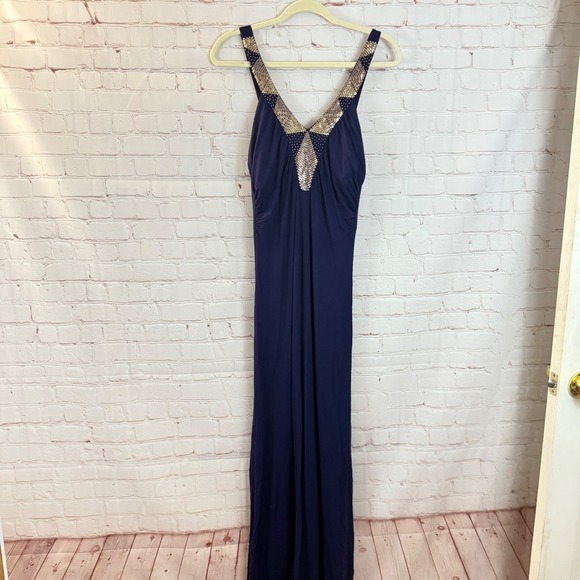 Avalaugh Maxi Dress Sequin Embellished Sleeveless Evening Gown Size M - Picture 1 of 5